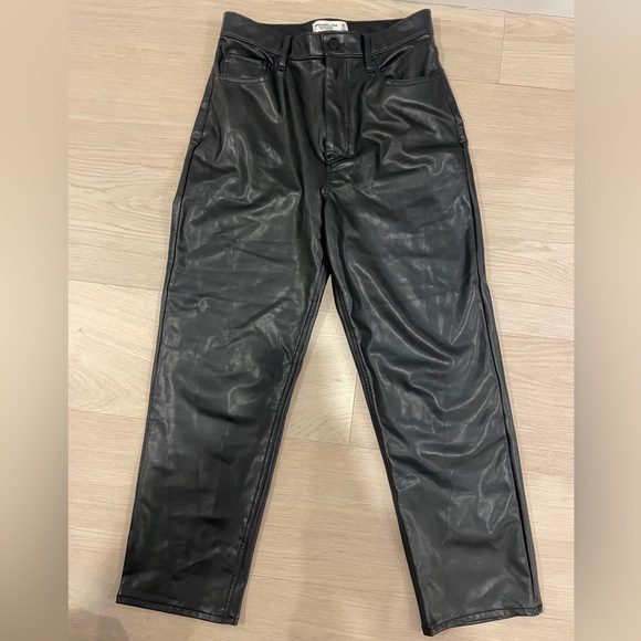 Abercrombie & Fitch Ankle Straight Ultra High Rise vegan leather pants - Picture 1 of 2